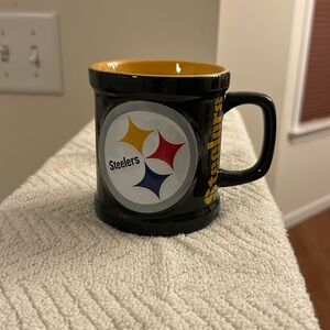 NFL Pittsburgh Steelers Black Gold Ceramic Mug 3-D Logo Tailgate-ready 8 oz